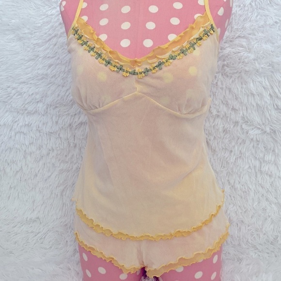 Vintage Y2K Victoria’s Secret micro mesh cami and shorty set - Picture 8 of 8